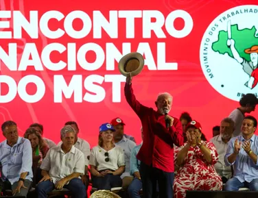 Rompidos? Após aproximação, Lula critica Trump em evento na Bahia - Imagem