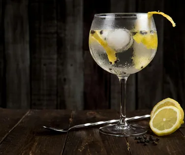 Alerta! Internados na Bahia consumiram bebida com metanol - Imagem