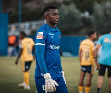 Alvo do Bahia, goleiro prioriza permanecer no futebol europeu - Imagem