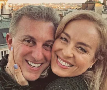 Angélica expõe truque para não fazer amor com Luciano Huck - Imagem