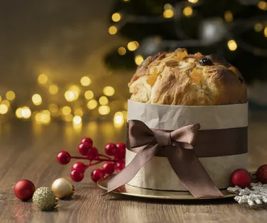 Apenas 4 ingredientes: panetone com sorvete perfeito para o Natal - Imagem