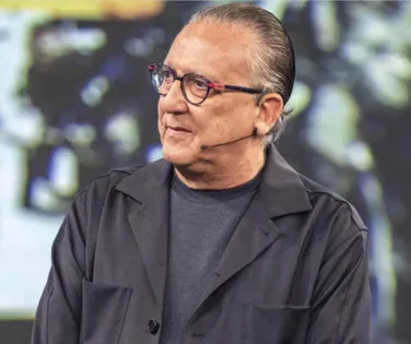 Após tratar pneumonia, Galvão Bueno deixa hospital e tranquiliza fãs - Imagem