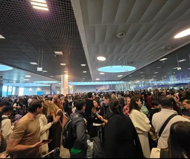 Caos na imigração de Lisboa afeta brasileiros e leva Portugal a suspender novo sistema - Imagem