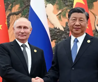 China e Rússia sobem o tom e reforçam apoio à Venezuela contra os EUA - Imagem