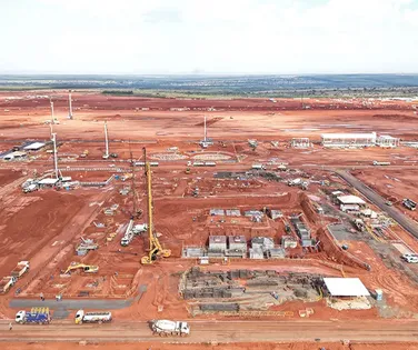 Cidade brasileira de 8 mil habitantes recebe a maior fábrica do mundo - Imagem