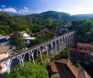 Cidade da região metropolitana oferece vida tranquila com salário médio de R$ 7 mil - Imagem