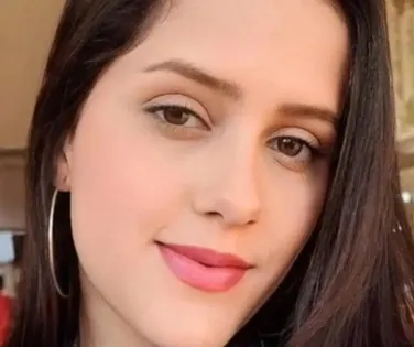 Crime brutal: professora é queimada viva pelo namorado - Imagem