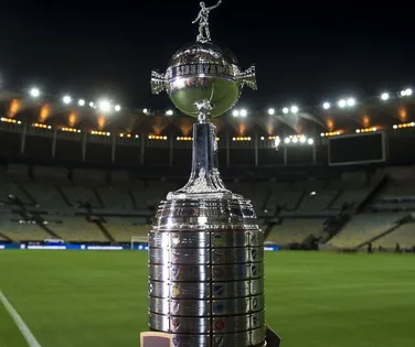 Diretor do O’Higgins rasga elogios ao Bahia: “Uma honra jogar contra” - Imagem