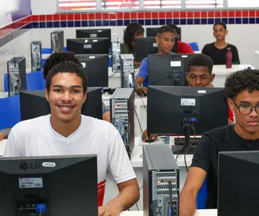Ensino integral fortalece aprendizagem e desenvolvimento de estudantes da rede pública da Bahia - Imagem