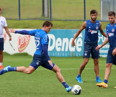 Ex-Bahia campeão da Copa do Nordeste é anunciado por clube da Série D - Imagem