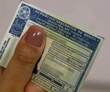 Exame toxicológico para primeira habilitação volta a ser obrigatório - Imagem