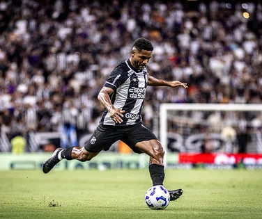 Fabiano Souza vai jogar no Bahia? Entenda verdadeira situação do lateral - Imagem