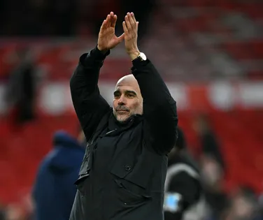 Guardiola rasga elogios a ex-atacante do Botafogo: "Ele ganha todas" - Imagem