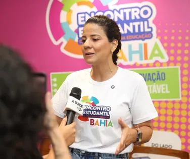 Investimento recorde: secretária detalha resultados da educação baiana em 2025 - Imagem