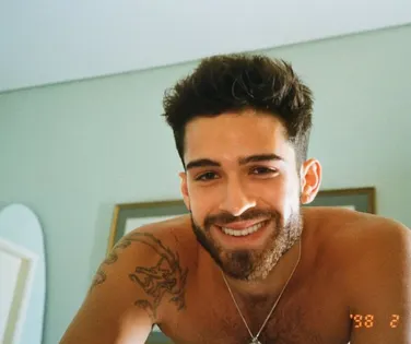 João Guilherme supera Marquezine e engata novo romance; conheça a moça - Imagem