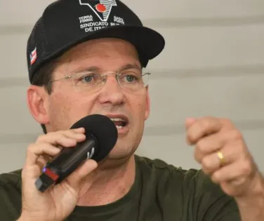 João Roma diz que decisão de Mendes é "ataque direto à democracia" - Imagem