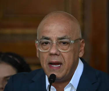 Líder da Assembleia da Venezuela agradece defesa de Lula ao país - Imagem