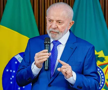 Lula pode vetar R$ 11,5 bilhões após manobra polêmica do Congresso - Imagem