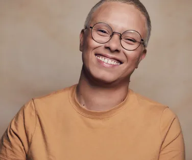 Maria Gadú revisita sucessos em show no TCA neste sábado - Imagem