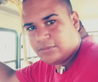 Motorista de ambulância é executado a tiros em cidade da RMS - Imagem