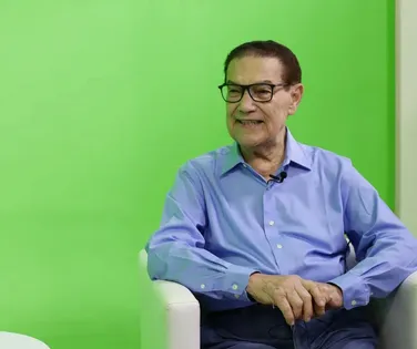 No Feliz Ano Novo tem os baianos como Divaldo Franco que brilham lá - Imagem