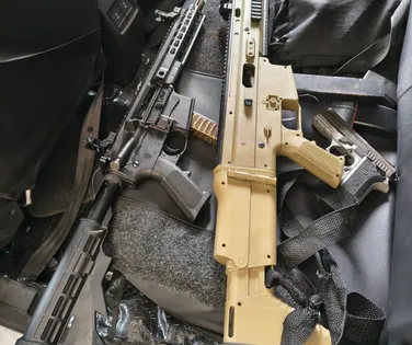 Operação no IAPI deixa morto e resulta na apreensão de submetralhadora - Imagem