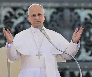 Papa Leão critica a Rússia e pede cessar-fogo global no Natal; entenda - Imagem