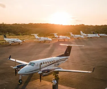 Paraíso dos famosos: aeroporto de Trancoso atinge capacidade máxima - Imagem