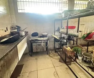 Pastelaria é interditada por condições insalubre em cidade baiana - Imagem