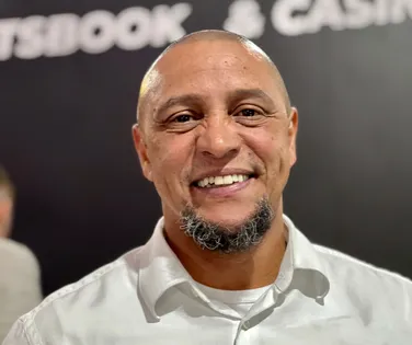 Pentacampeão com o Brasil sofre complicações em cirurgia no coração - Imagem