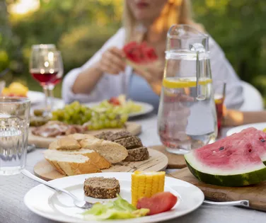 Por que você deveria pensar duas vezes antes de descascar a melancia - Imagem