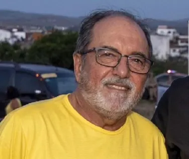 Prefeito diz que demissões em massa foram "coisas pequenas" - Imagem