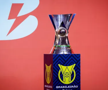 Rival direto do Bahia joga decisão sem zagueiros do elenco principal - Imagem