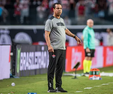 Rodrigo Chagas comandará o Vitória no Campeonato Baiano 2026; entenda - Imagem