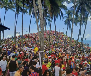 Salvador se une a ato nacional de protestos contra o Congresso - Imagem