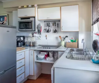 Vai viajar Ano Novo? Saiba o que fazer com aparelhos antes de sair - Imagem