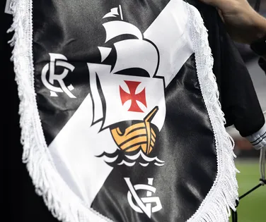 Vasco perto de novo dono: herdeiro da Crefisa avança para comprar a SAF - Imagem