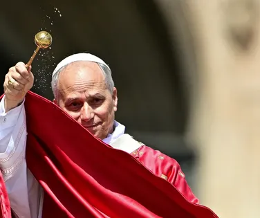 Vaticano mantém proibição de mulheres em cargos hierárquicos - Imagem