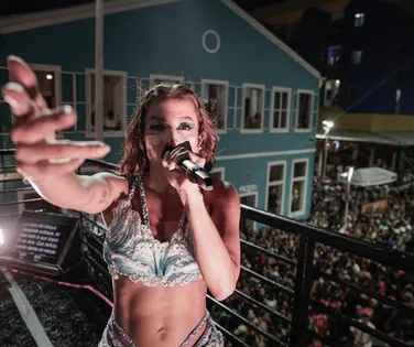 Anitta sugere mudanças em trios no Carnaval de Salvador; entenda - Imagem