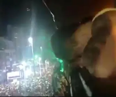 Ba-Vi no Carnaval! Relembre jogadores flagrados curtindo a folia em Salvador - Imagem