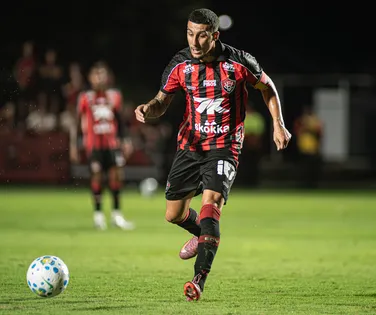 Barcelona x Vitória: onde assistir, prováveis escalações e arbitragem - Imagem