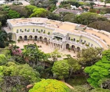 Bilionária brasileira tem mansão de R$ 2,8 bilhões com 130 cômodos - Imagem