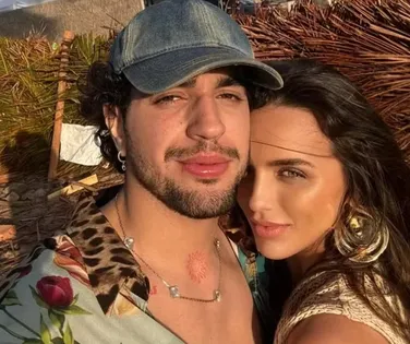 Casal de famosos enfrenta caso na Justiça após compra de mansão - Imagem