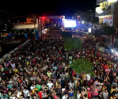 Cidade baiana é obrigada a banir "baixaria" durante festa carnavalesca - Imagem