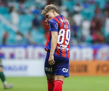 Dell pede desculpas à torcida e declara amor ao Bahia após a expulsão - Imagem