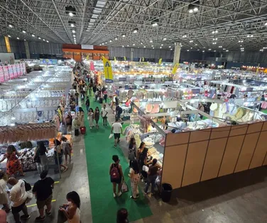 Descontos de até 70%: feira reúne produtos para bebês em Salvador - Imagem