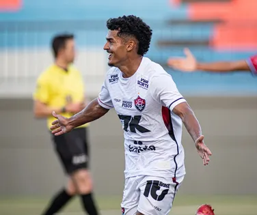 “Estamos prontos” diz atacante do Vitória depois de gol e assistência - Imagem