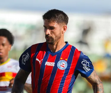 Everaldo marca, mas Bahia cede empate à Juazeirense no Baianão - Imagem