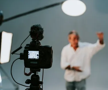 Ex-ator da Globo dorme em estúdio após ter casa assaltada - Imagem