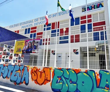 Governo entrega modernização de R$ 21 milhões em colégio de Salvador - Imagem